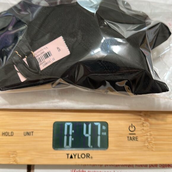 NWT VICTORIA'S SECRET SHEER TRIM BLACK ROMPER PJ LOUNGEWEAR SMALL‎ - Picture 8 of 9